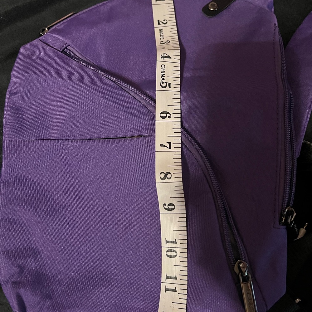 Anti theft Backpack - Picture 8 of 9